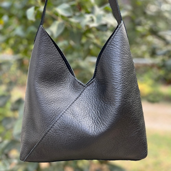 Portland Leather Large Naomi Shoulder Bag - Picture 3 of 5